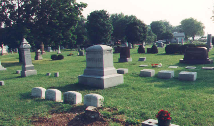 OTTAWA CEMETERY HOSSACK FAMILY PLOT